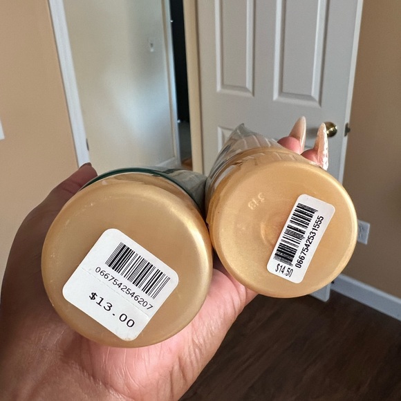 Bath & Body Works Vanilla Bean Noel Body Cream and Scrub Set - Picture 5 of 5